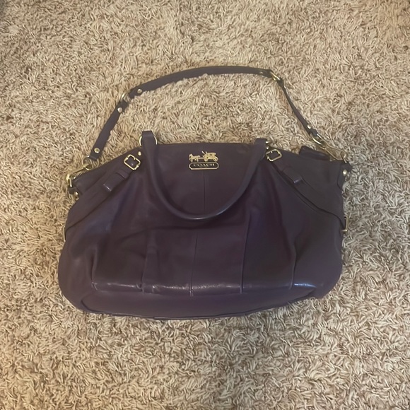 Coach Shoulder Bag - Picture 1 of 6